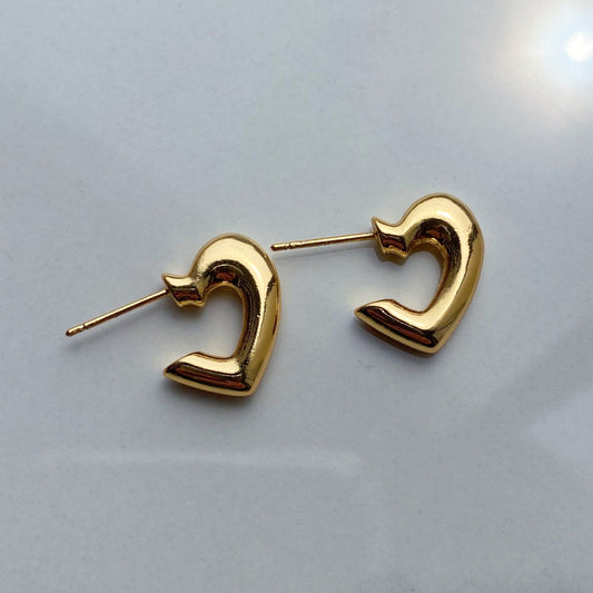 gold open heart earrings