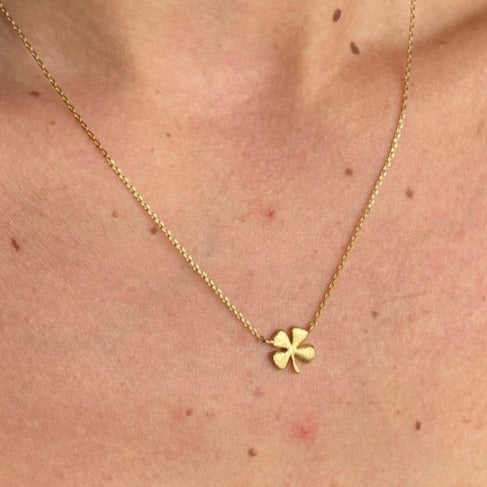 dainty four-leaf clover necklace