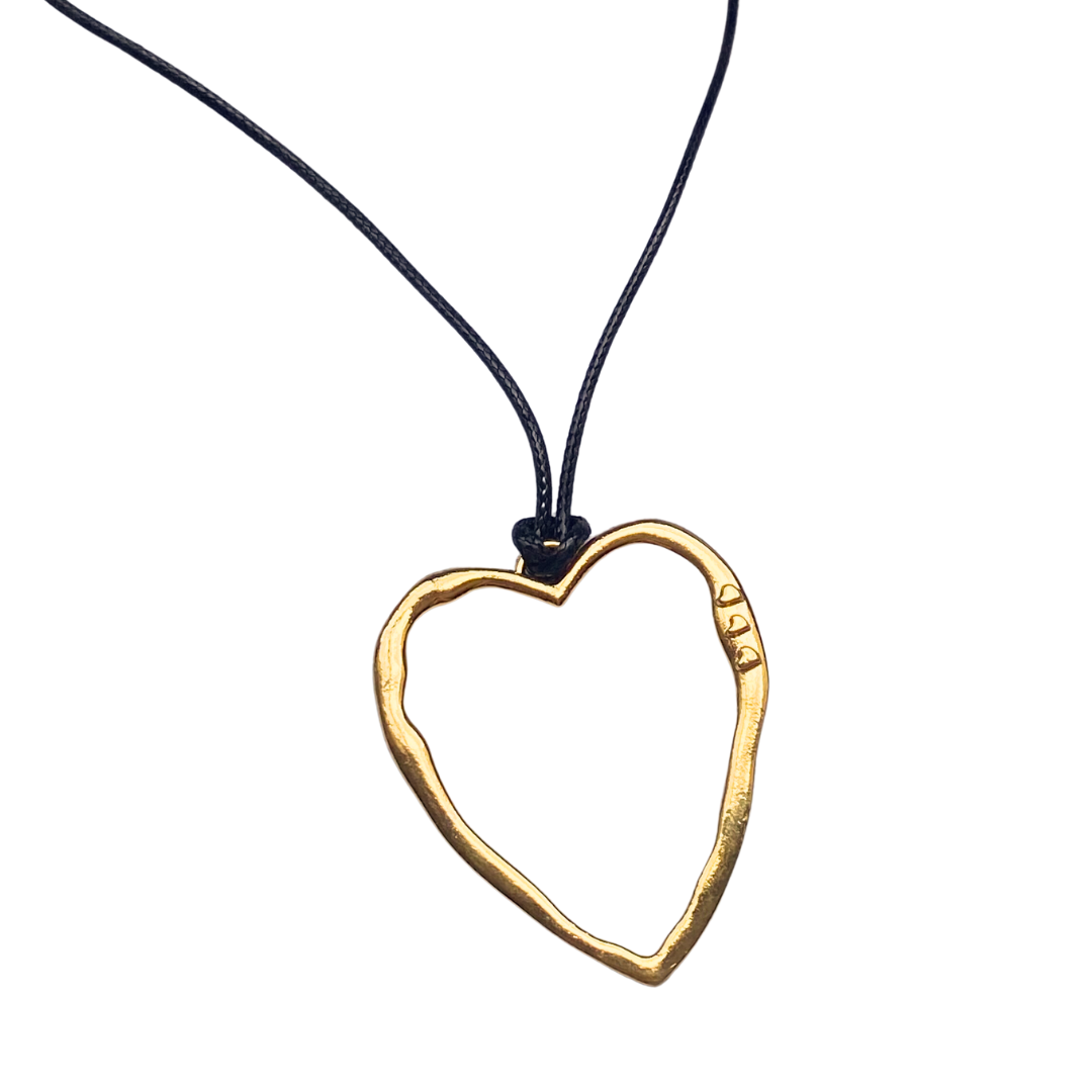 chunky gold heart necklace