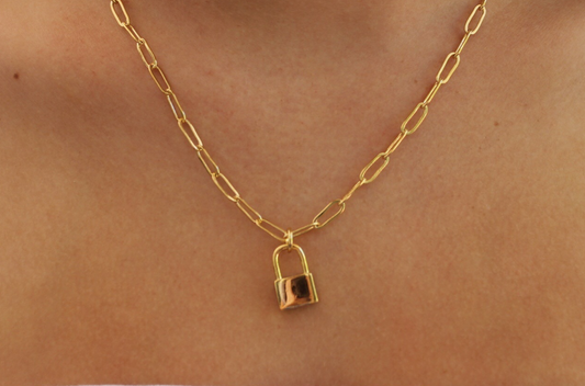 locket link chain necklace