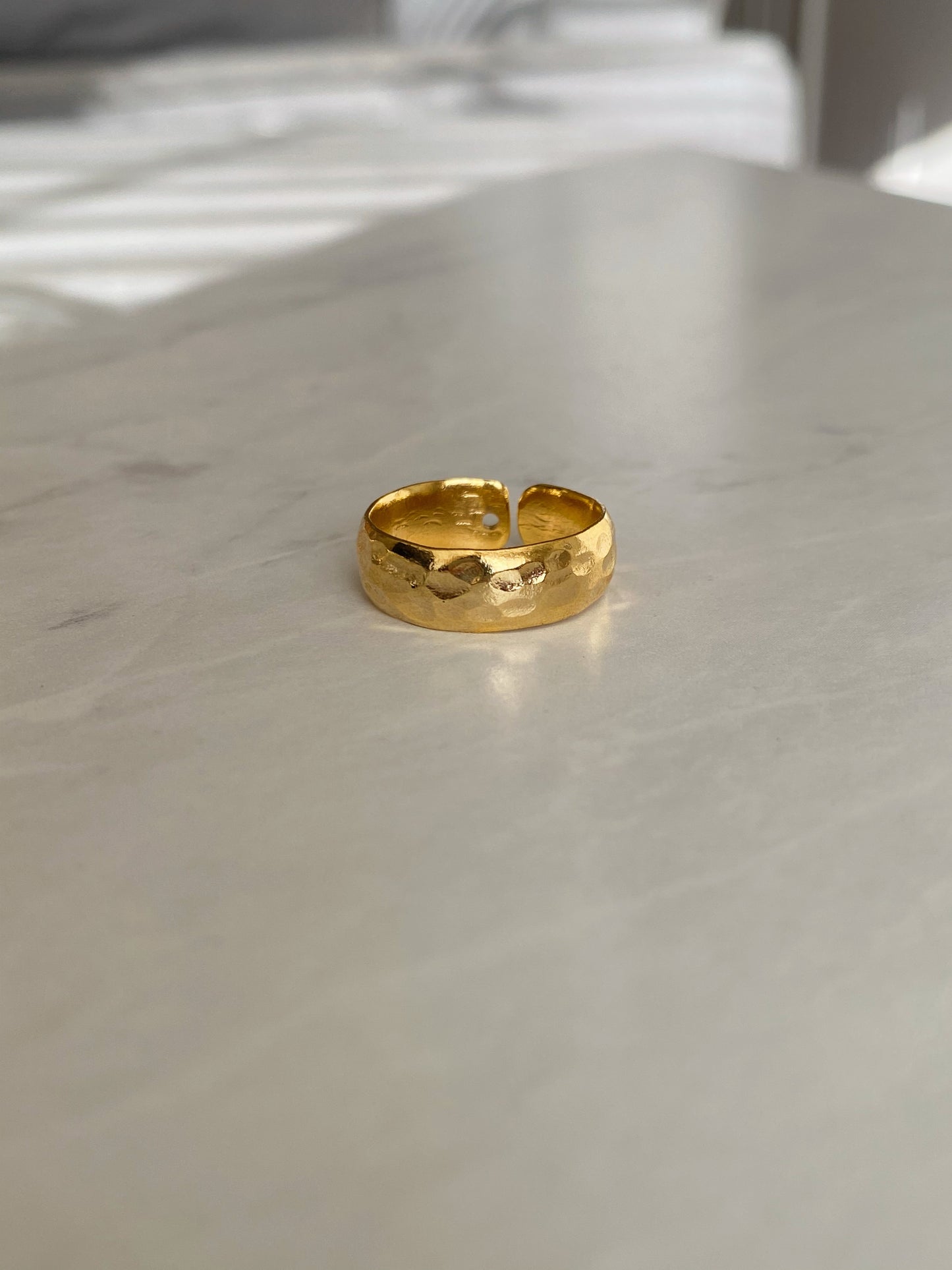 classic gold ring
