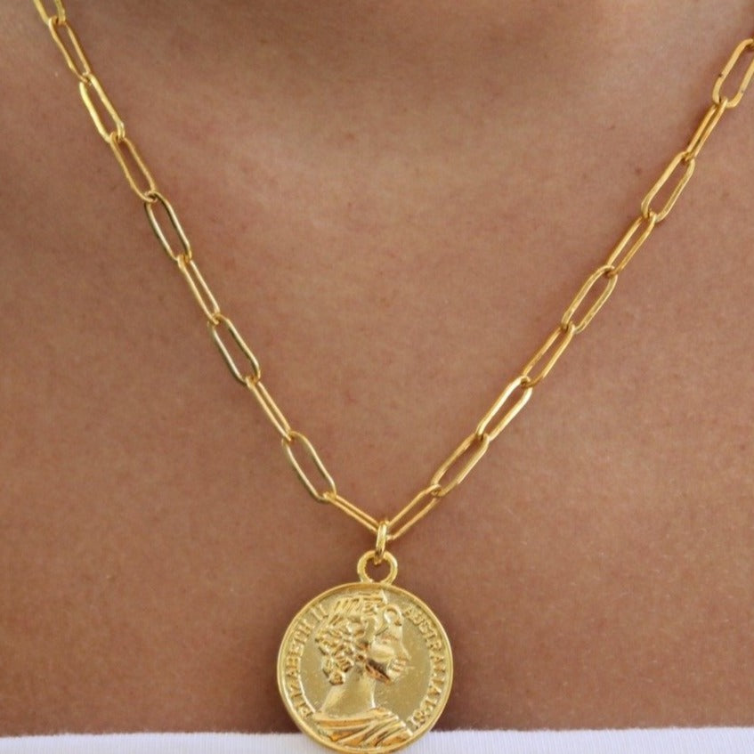 chain link coin necklace